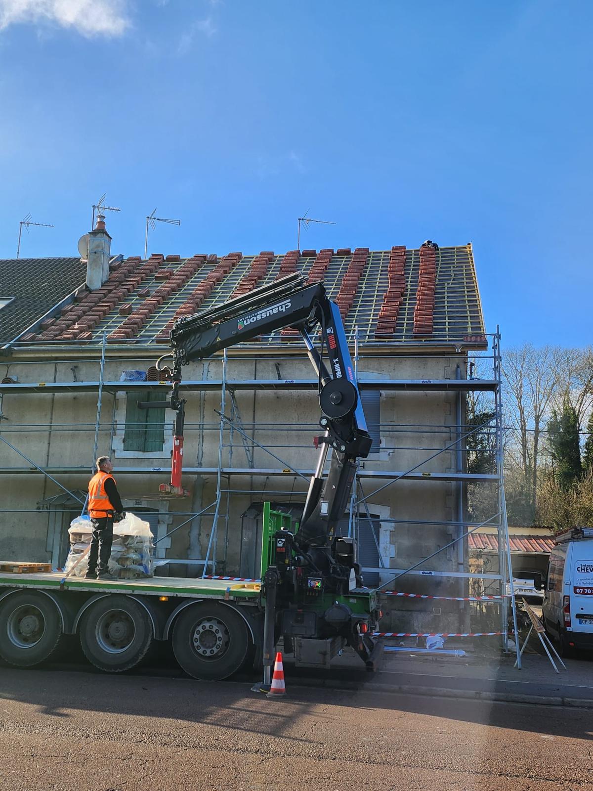 Approvisionnement de chantier — chantier de couverture en Haute-Marne